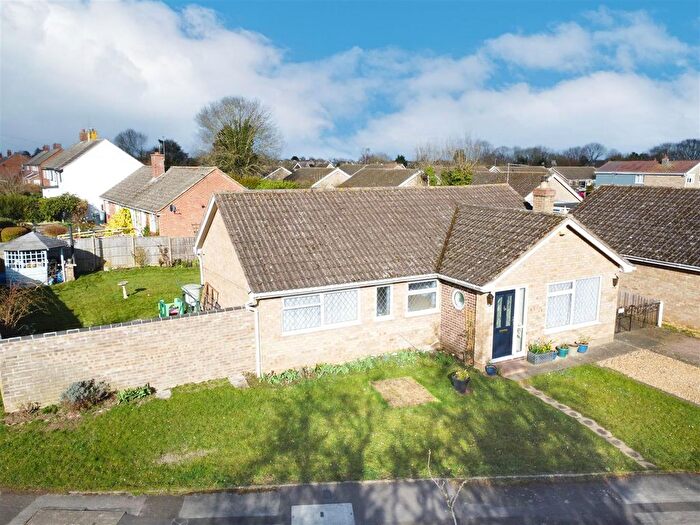 3 Bedroom Detached Bungalow For Sale In Bramley Avenue, Needingworth, St. Ives, PE27