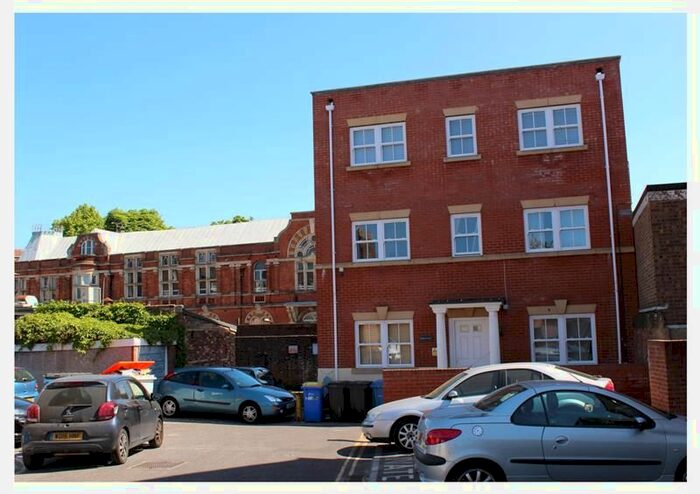 1 Bedroom Flat To Rent In Prosperous Street, Poole, BH15