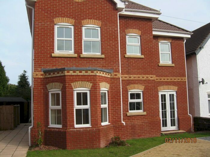 1 Bedroom Flat To Rent In Columbia Road, Bournemouth BH10