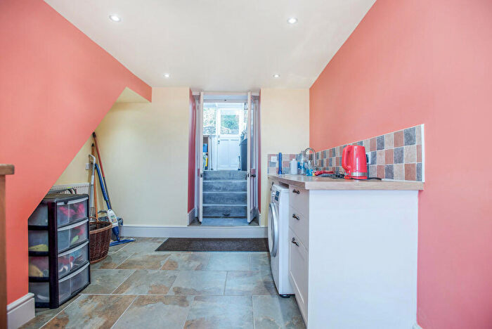 4 Bedroom Detached House For Sale In Hale Bank Cottage, Hale, LA7