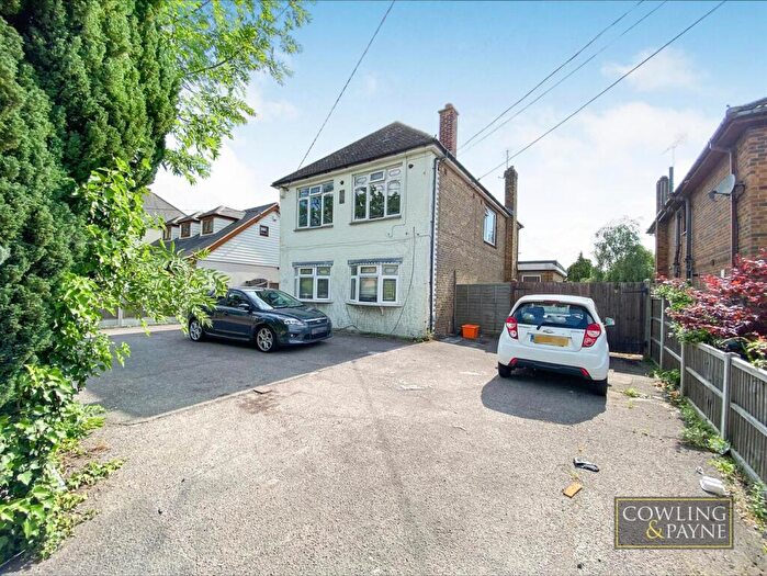 6 Bedroom Detached House For Sale In Swan Lane, Wickford, SS11