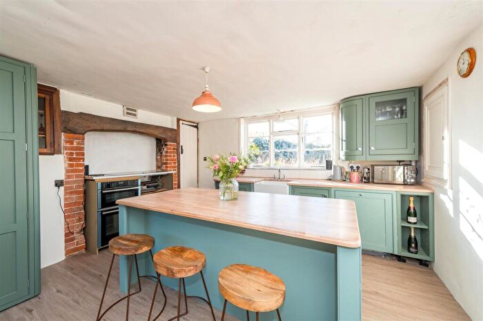 4 Bedroom Detached House For Sale In Stone Cottage, Lower Somersham, Suffolk, IP8