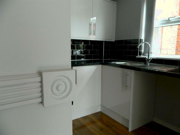 2 Bedroom Apartment To Rent In Ashton Road, Manchester, M34