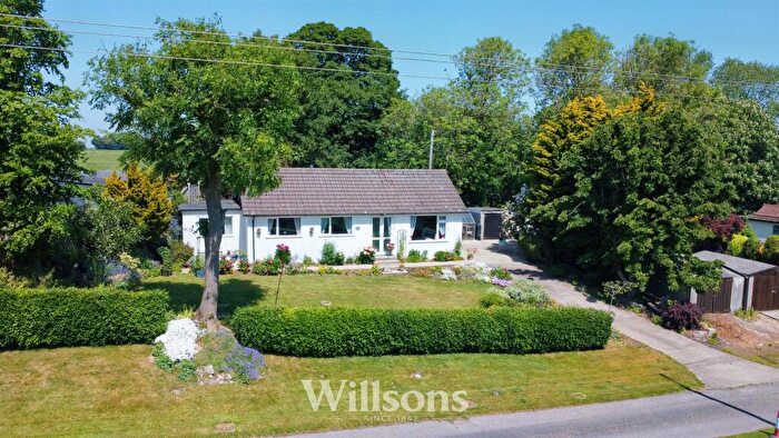 4 Bedroom Detached Bungalow For Sale In Stockwith Lane, Ulceby, Alford, LN13