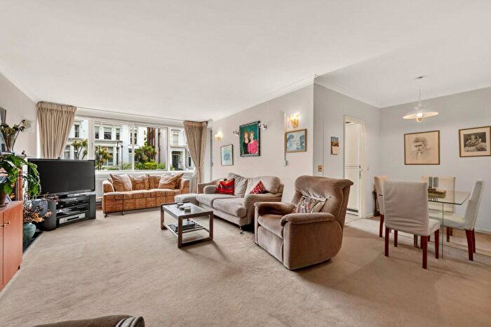 3 Bedroom Flat To Rent In Straffan Lodge, Belsize Grove, NW3