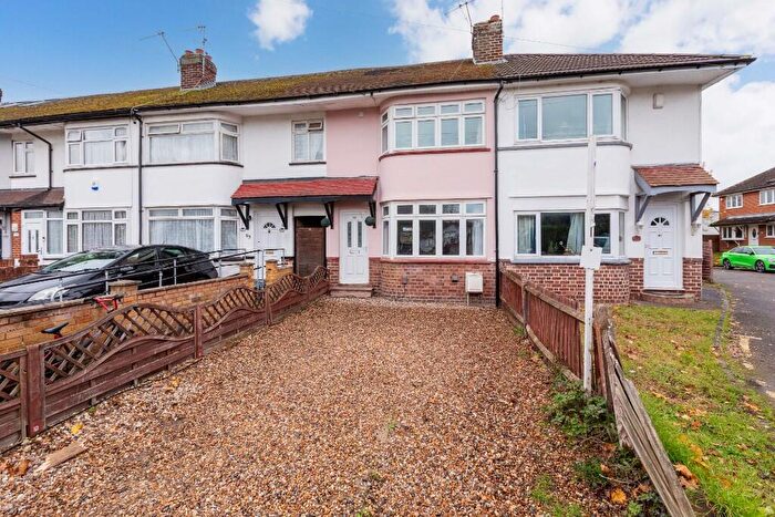 2 Bedroom Terraced House For Sale In Stanhope Road, Cippenham, SL1