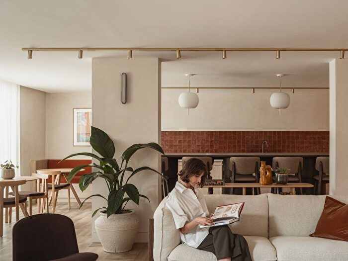 1 Bedroom Flat To Rent In Masonry Place, Hayes, UB3