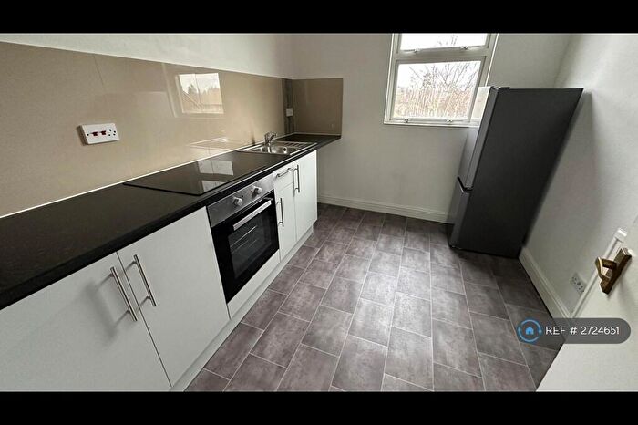 1 Bedroom Flat To Rent In Barnwood Road, Gloucester, GL2