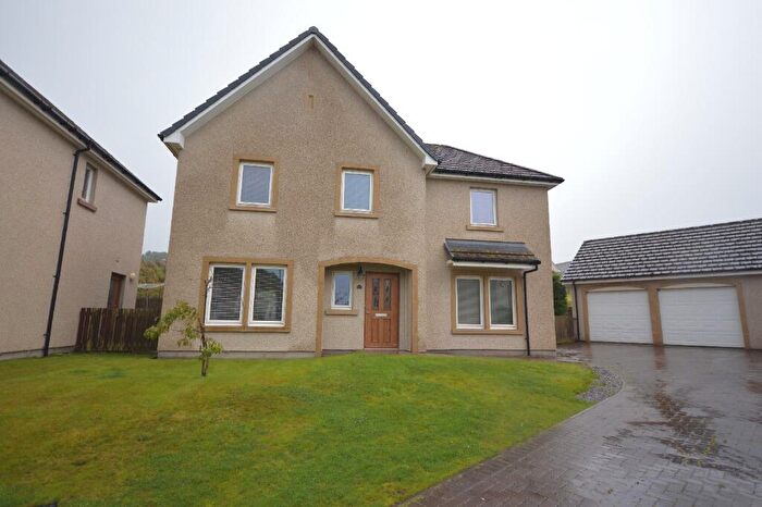 4 Bedroom Detached House To Rent In Dukes View, Slackbuie, Inverness, IV2