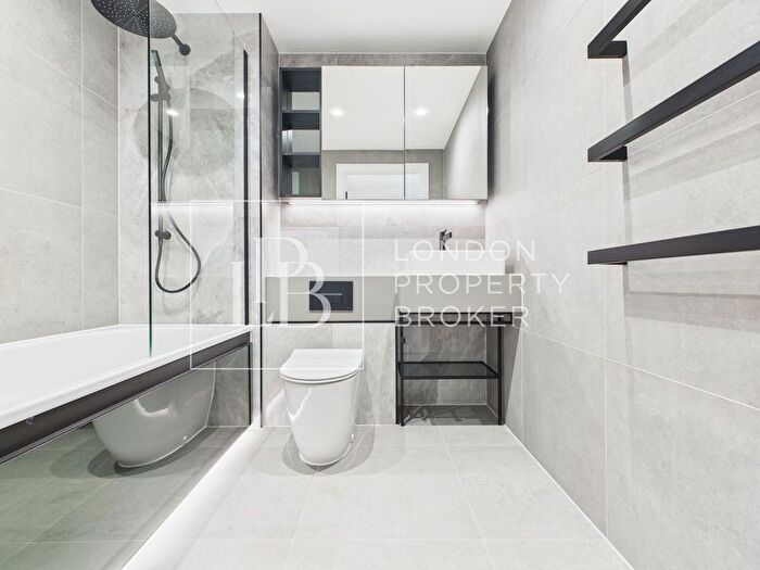 1 Bedroom Flat To Rent In Emperor Point, Dragonfly Walk, Woodberry Down, N4