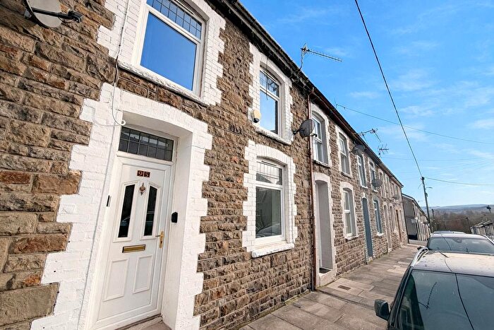 3 Bedroom Property To Rent In Jones Street, Tonypandy, CF40