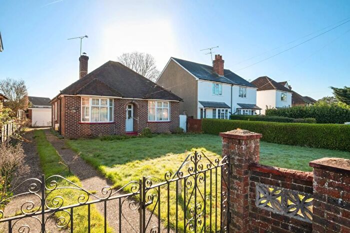 3 Bedroom Detached Bungalow For Sale In Lightwater, Surrey, GU18