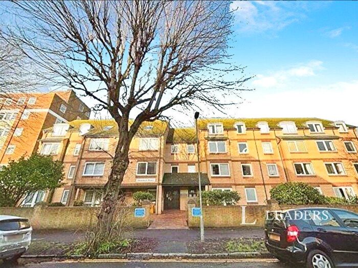 1 Bedroom Flat To Rent In Homelatch House, St. Leonards Road, BN21