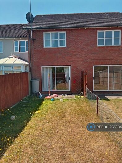 2 Bedroom Terraced House To Rent In Spitfire Close, Ipswich, IP3