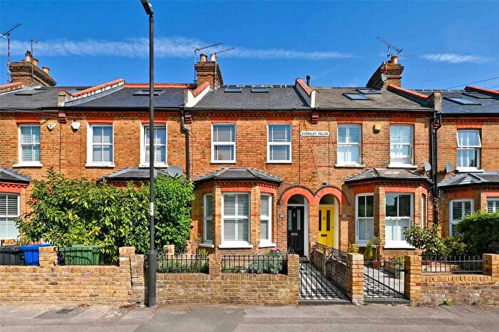 4 Bedroom Terraced House For Sale In Bolton Road, Windsor, Berkshire, SL4