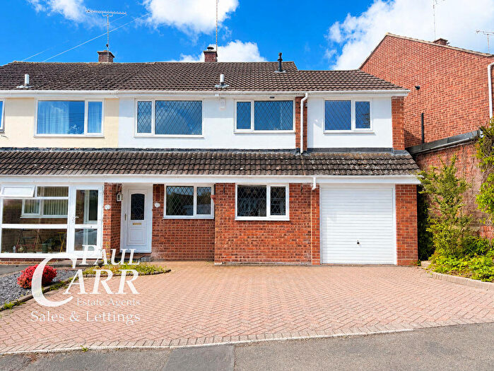 4 Bedroom Semi-Detached House For Sale In Hillcrest Road, Dordon, Tamworth, B78