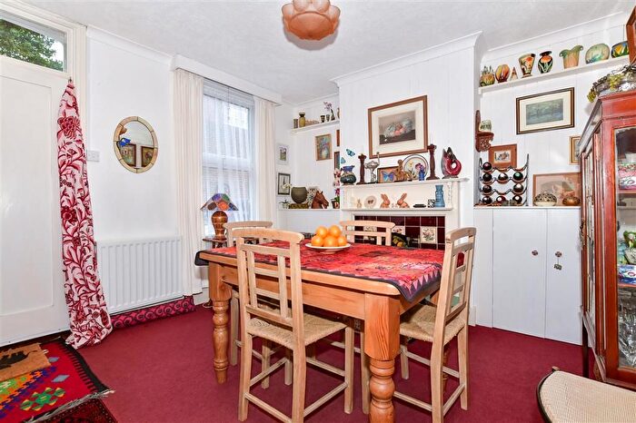 2 Bedroom End Of Terrace House For Sale In Eastgate Terrace, Rochester, Kent, ME1