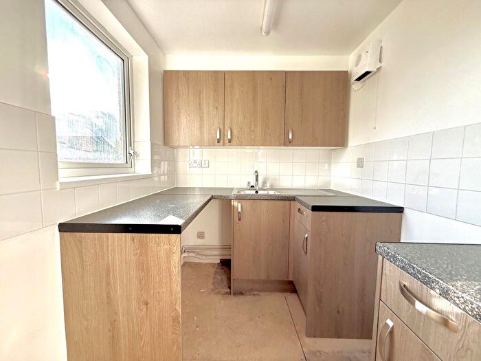 1 Bedroom Apartment For Sale In Marney Road, Grange Park, Swindon, SN5