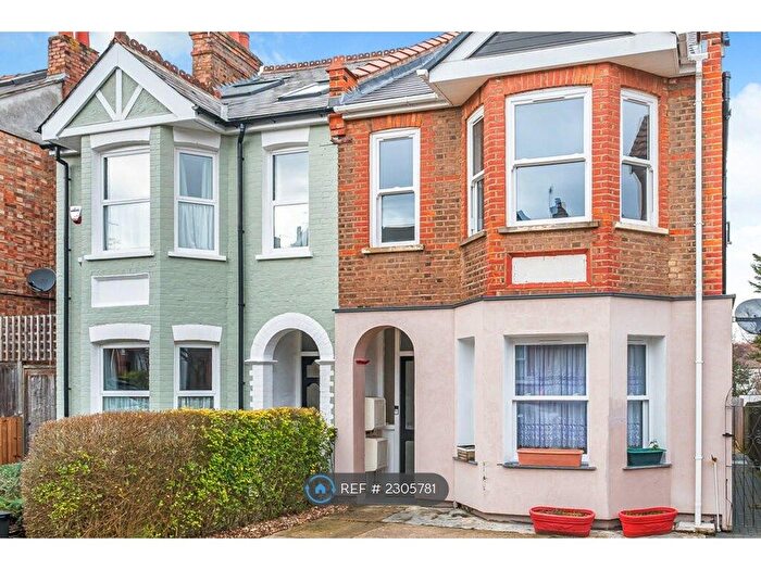 3 Bedroom Maisonette To Rent In Longley Road, Harrow, HA1
