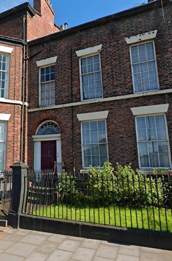 3 Bedroom Flat To Rent In Edge Lane, Liverpool, Merseyside, L7