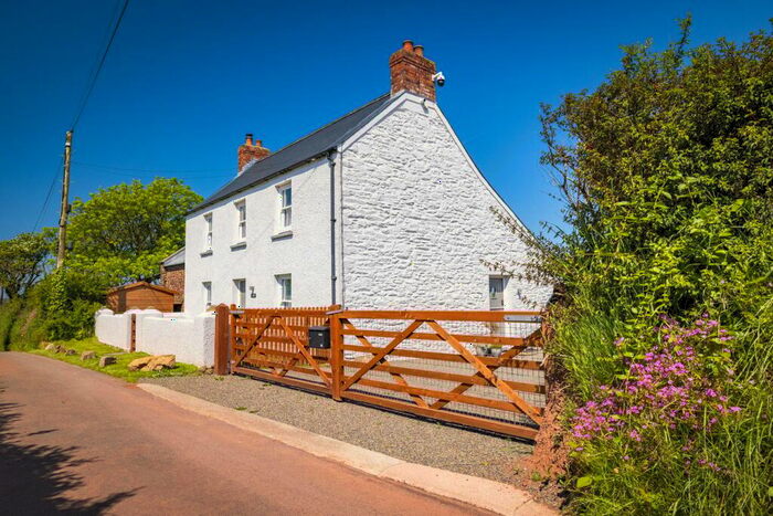 3 Bedroom Cottage For Sale In St Ishmaels, Nr Dale, SA62
