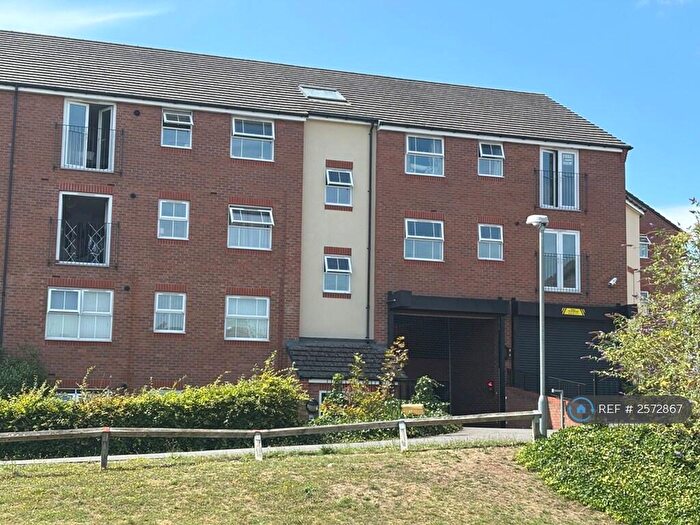 2 Bedroom Flat To Rent In Avery Court, Solihull, B91