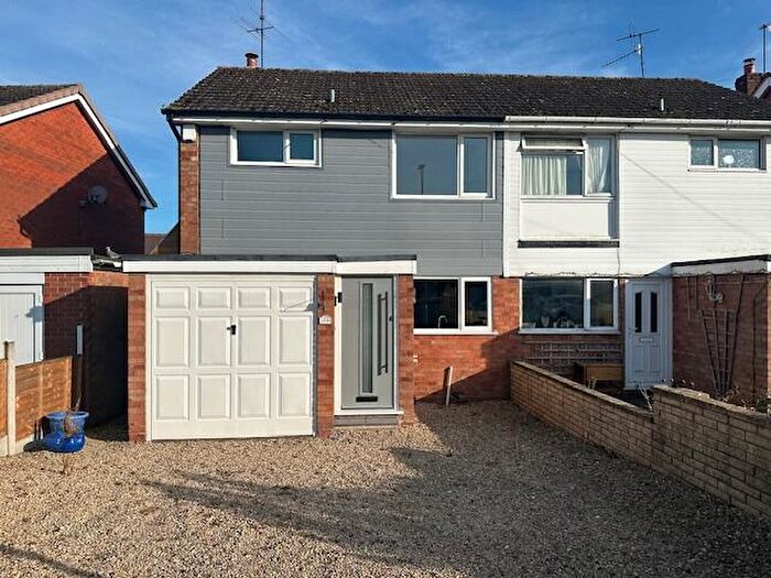 3 Bedroom House To Rent In Coningsby Drive, Kidderminster, DY11