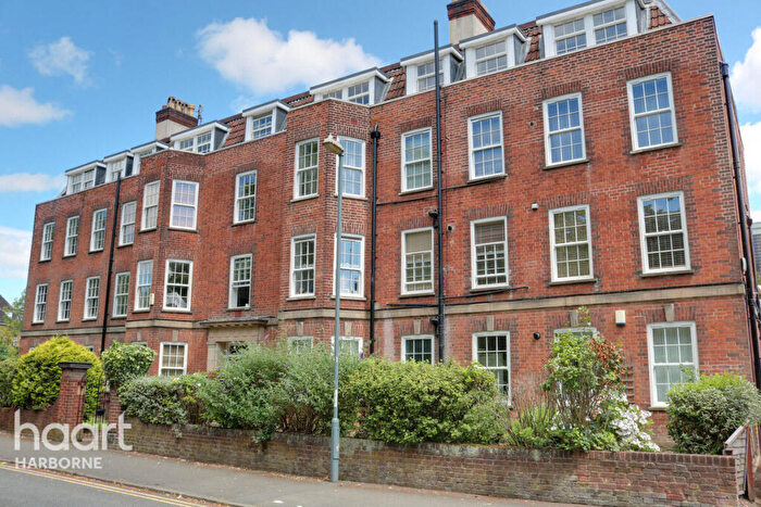1 Bedroom Apartment For Sale In Stirling Road, Edgbaston, B16