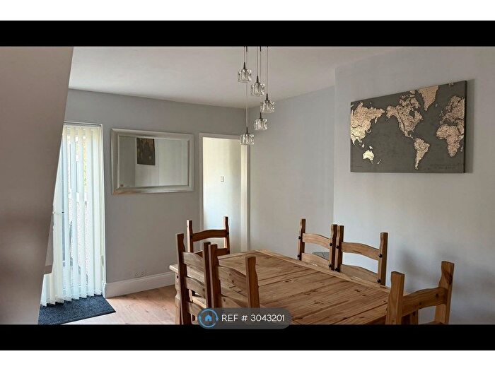 2 Bedroom Terraced House To Rent In Longfield Road, Darlington, DL3