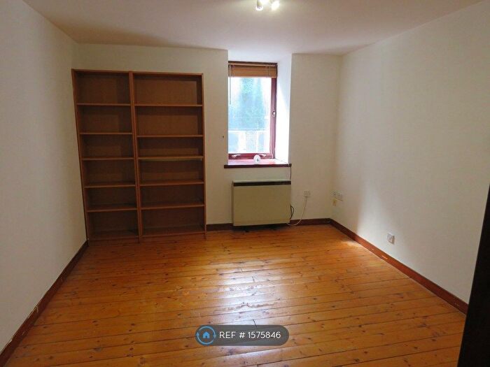 1 Bedroom Flat To Rent In Speygate, Perth, PH2