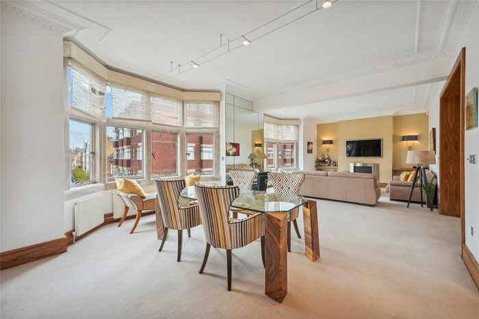 2 Bedroom Flat To Rent In New Cavendish Street, London, W1G