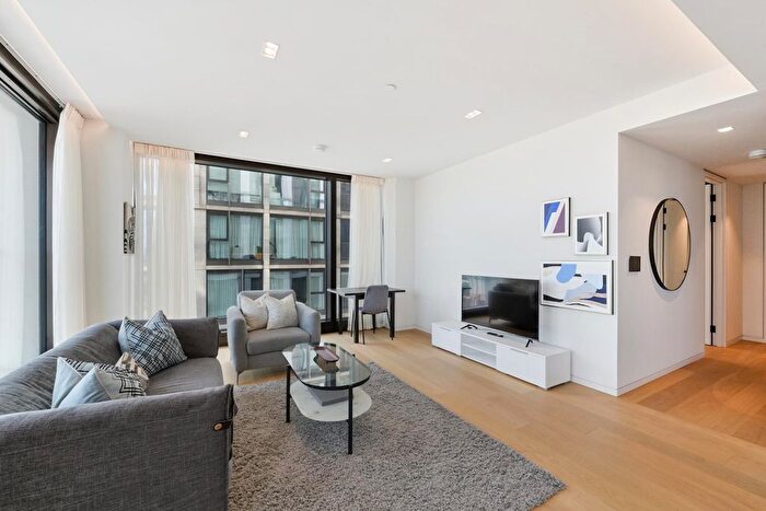 2 Bedroom Flat To Rent In Casson Square, Waterloo, London, SE1