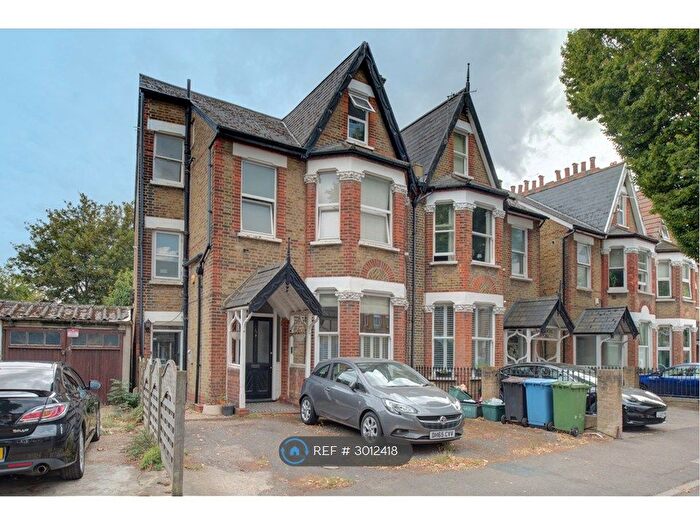 2 Bedroom Flat To Rent In Hammelton Road, Bromley, BR1
