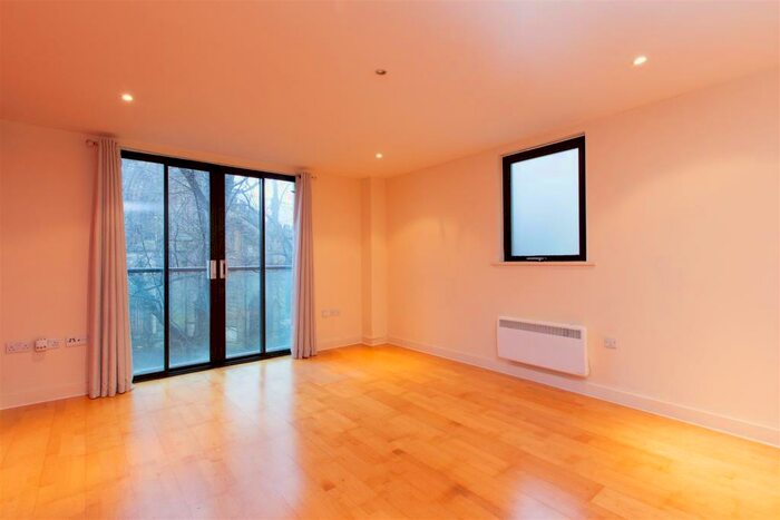 2 Bedroom Apartment To Rent In Colton Street, Leicester, LE1