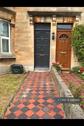 6 Bedroom Terraced House To Rent In Kipling Avenue, Bath, BA2