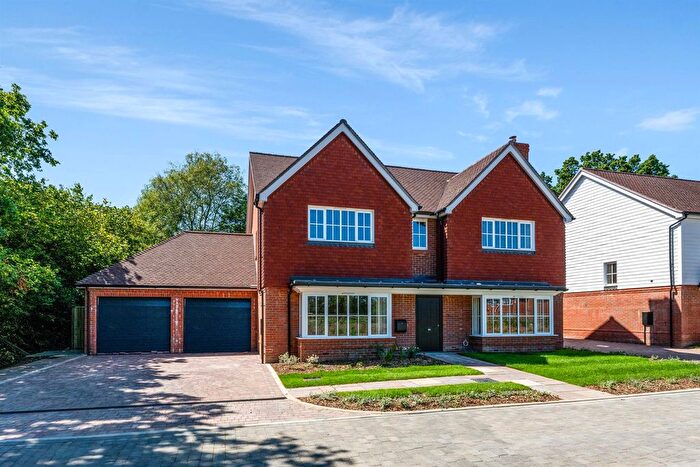 4 Bedroom Detached House For Sale In Gallica, Sissinghurst, TN17