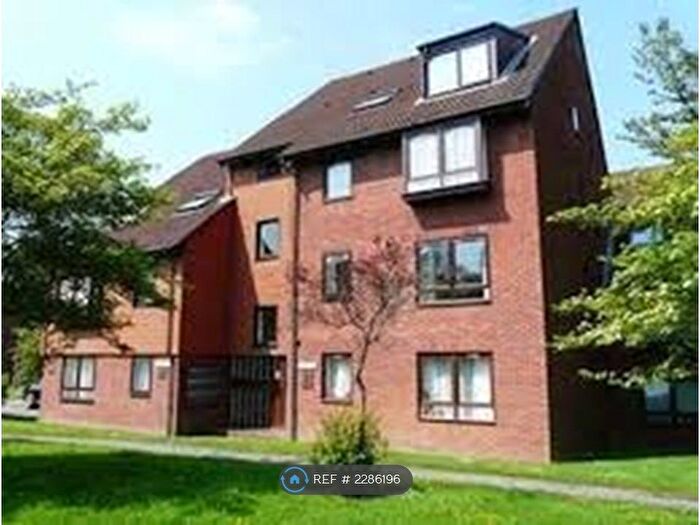 Studio To Rent In Norfolk House, Birmingham, B30