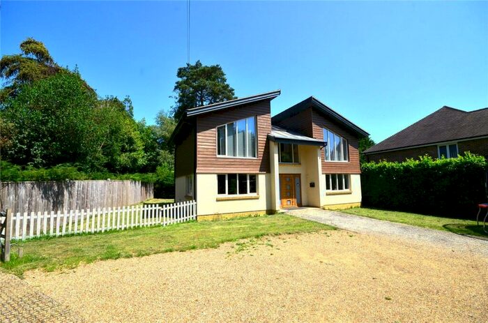4 Bedroom Detached House To Rent In Lewes Road, East Grinstead, West Sussex, RH19