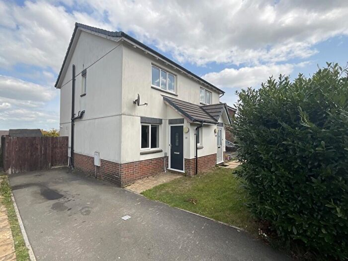 2 Bedroom Semi-Detached House To Rent In Foxglove Close, Launceston, PL15
