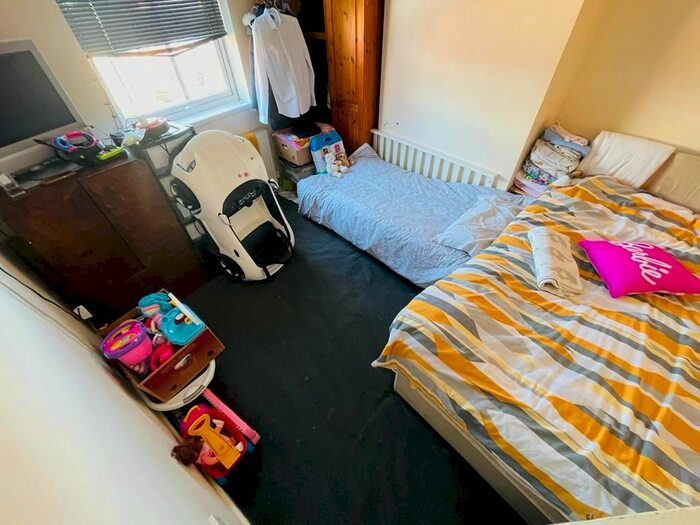 2 Bedroom Flat To Rent In Hazelwell Street, Stirchley, Birmingham, B30