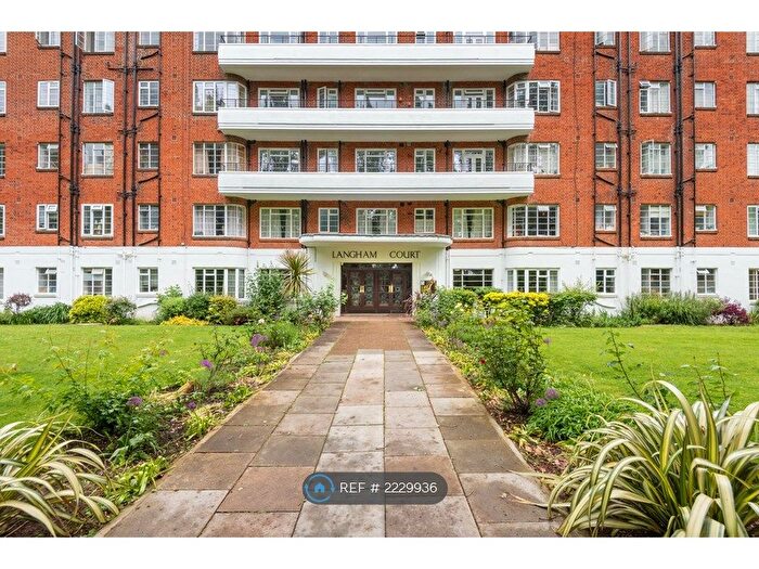 Studio To Rent In Langham Court, London, SW20