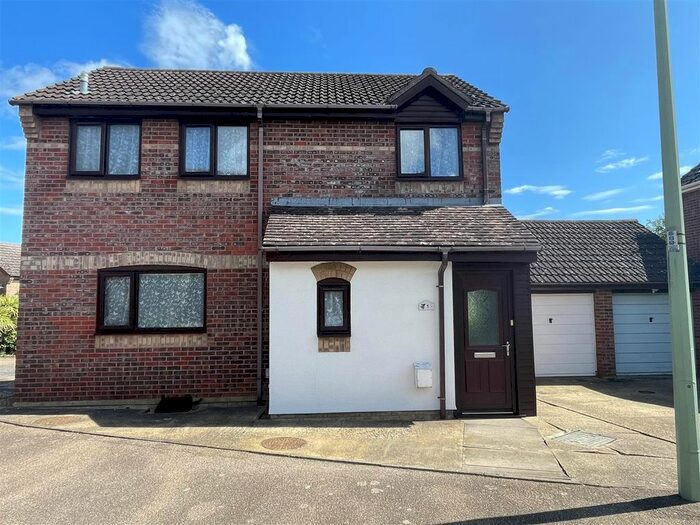 3 Bedroom Detached House To Rent In Ethel Mann Road, Bungay, NR35