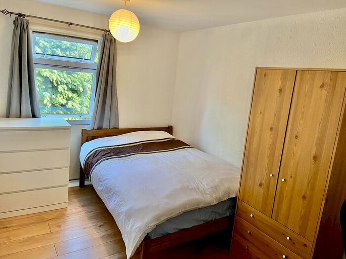 3 Bedroom Property To Rent In John Rous Avenue, Coventry, CV4