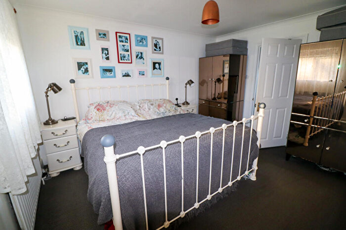 3 Bedroom End Of Terrace House For Sale In Lincoln Close, Buckden, St. Neots, Cambridgeshire, PE19