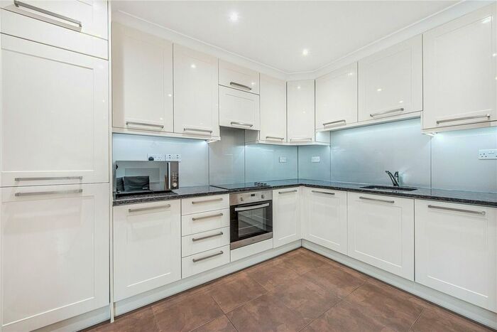 3 Bedroom Flat To Rent In King Henrys Reach, Manbre Road, W6