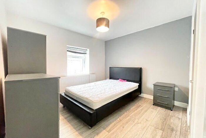 4 Bedroom Property To Rent In Townsend Street, Cheltenham, GL51