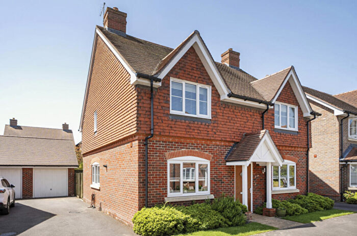 4 Bedroom Detached House For Sale In Phillips Close, Barkham, Wokingham, RG41