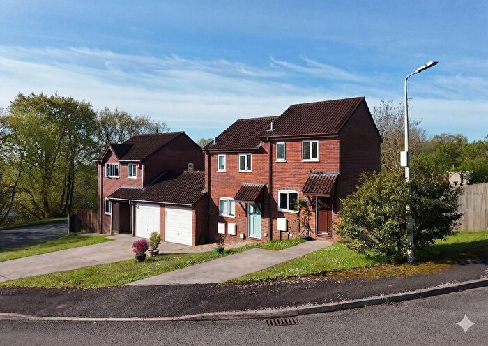 2 Bedroom Semi Detached House For Sale In Llys Garth, Llantwit Fardre, CF38