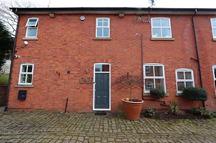 3 Bedroom Property To Rent In The Courtyard, Salford, M7