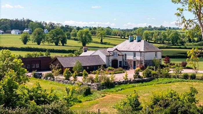 6 Bedroom Country House For Sale In Badgers Lane, Mullalelish Road, Armagh, BT61
